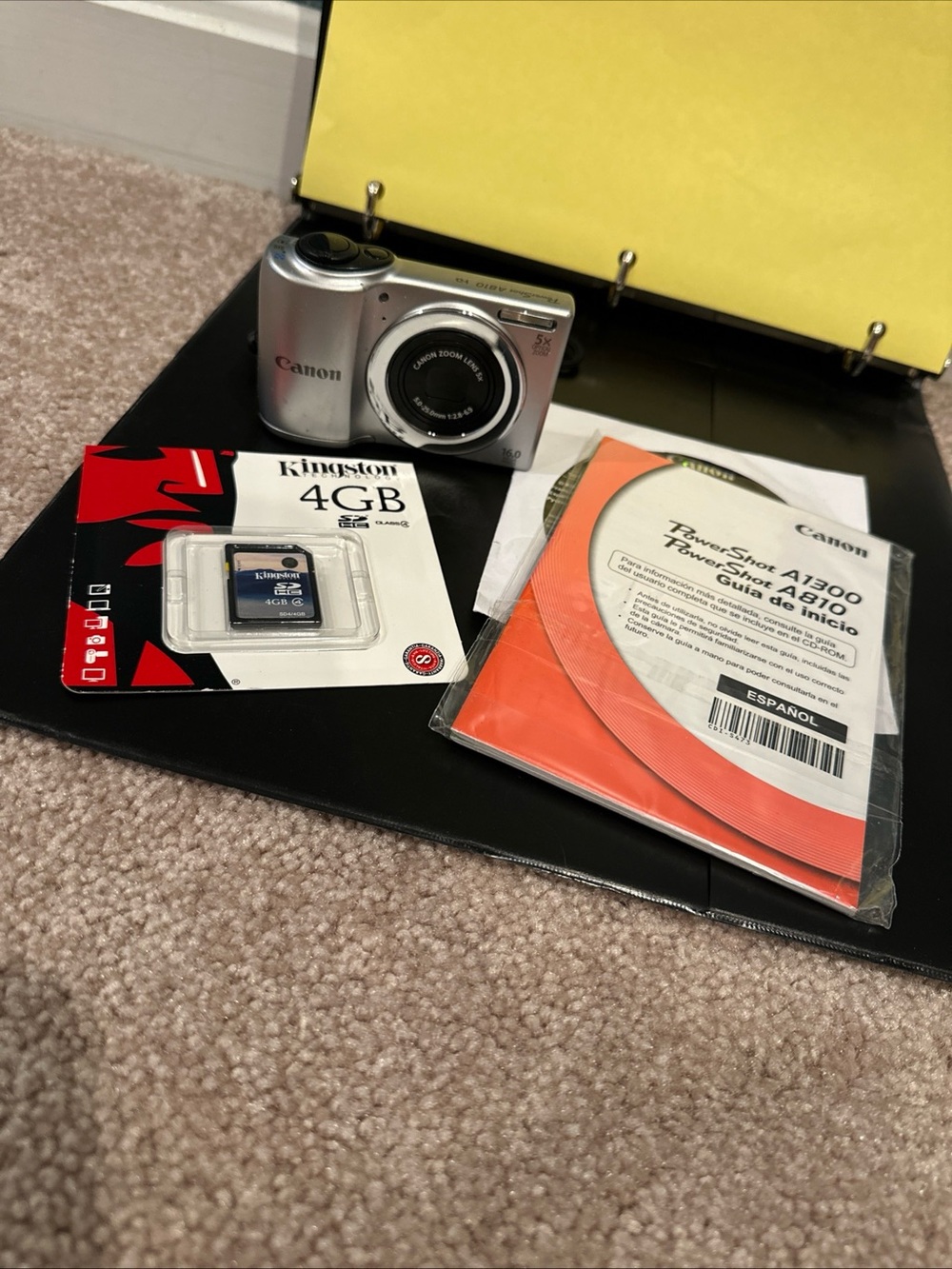 Canon Silver Compact Digital Camera with Memory Card & Manuals